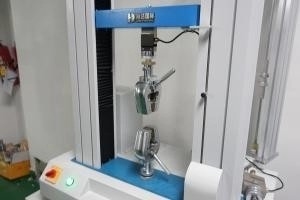 Test wytrzymałości gumy / plastiku / tkaniny Uniwersalna maszyna do testowania piasku CE