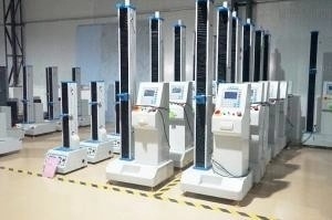 Cyfrowa gumowa maszyna do badania wytrzymałości na rozciąganie Skok 1000 mm (w tym osprzęt)