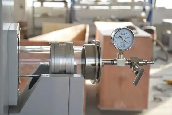 Obrotowy piec rurowy o temperaturze 1400 ℃ jest używany do metalurgicznego testu węgla aktywnego