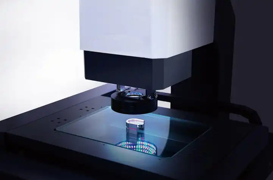 Wizyjny system pomiarowy Mitutoyo o wysokiej precyzji Sterowanie CNC w pętli zamkniętej