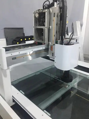 Sterowana mikrokomputerem maszyna do pomiaru wideo 3D używana w laboratorium