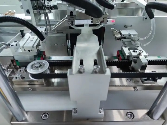 Automatyczna maska ​​​​jednorazowa Maksymalna prędkość 170 / min