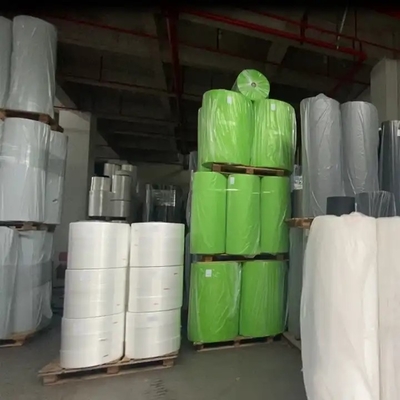 200 g włókniny polipropylenowej 0,2 mm - 2 mm 50 m - 200 m Długość 1 m - 3,2 m Szerokość
