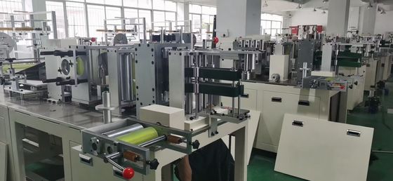 Jednorazowa maszyna do produkcji włókninowych masek na twarz 20 - 50 szt. / min