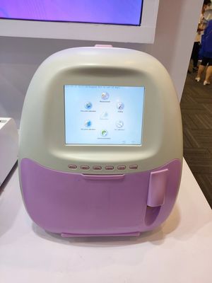 Analizator elektrolitów do gazometrii 110 - 240 V z ekranem LCD